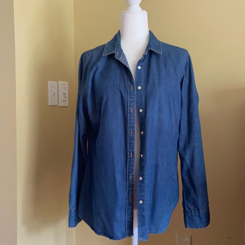 Denim shirt